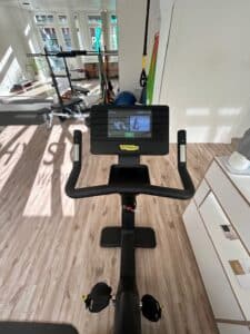 Hüfte und knie Rehabilitation indor velo